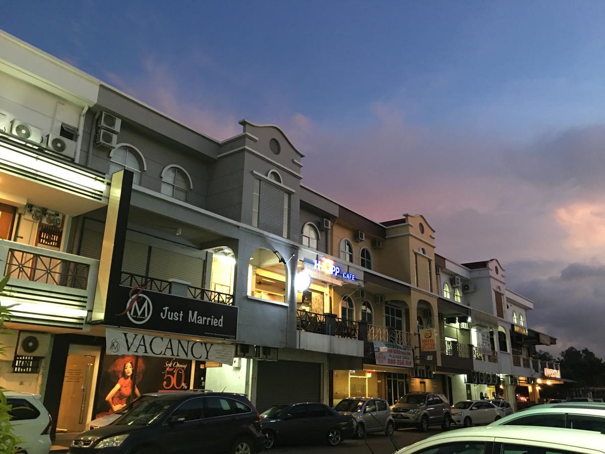 Lintas Plaza Hotel Kota Kinabalu Exterior foto